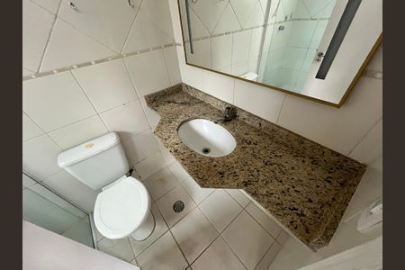 Casa de condomínio à venda com 90m², 2 quartos e 1 vagaBanheiro