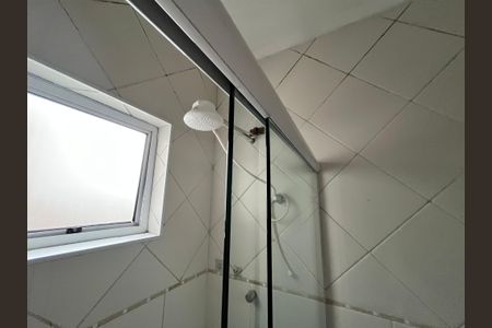 Casa de condomínio à venda com 90m², 2 quartos e 1 vagaBanheiro