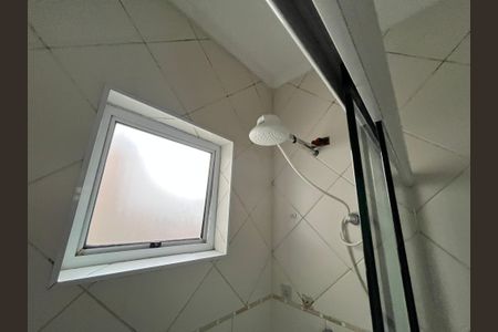 Casa de condomínio à venda com 90m², 2 quartos e 1 vagaBanheiro