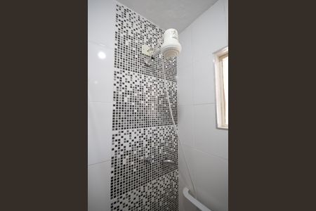 Apartamento à venda com 37m², 2 quartos e sem vaga Apartamento à venda com 37m², 2 quartos e sem vagaBanheiro Social