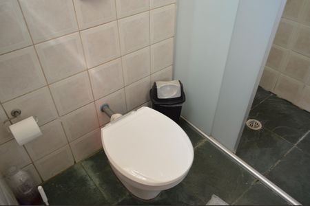 Casa à venda com 160m², 3 quartos e 3 vagasBanheiro da Suíte