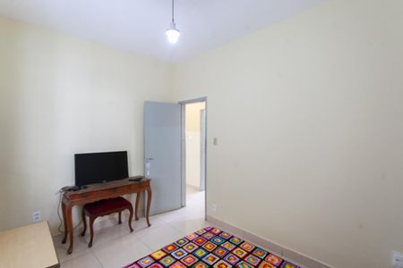 Casa à venda com 305m², 3 quartos e 3 vagasQuarto 2