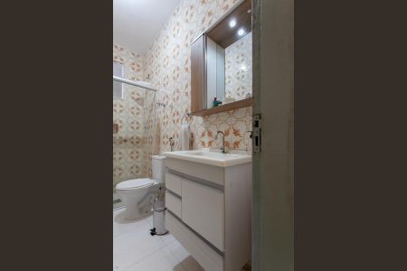 Casa à venda com 305m², 3 quartos e 3 vagasBanheiro Social