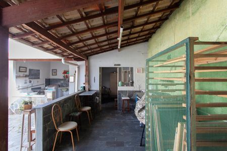 Casa à venda com 305m², 3 quartos e 3 vagasEspaço Gourmet