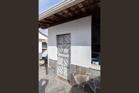 Casa à venda com 305m², 3 quartos e 3 vagasQuarto de Despejo