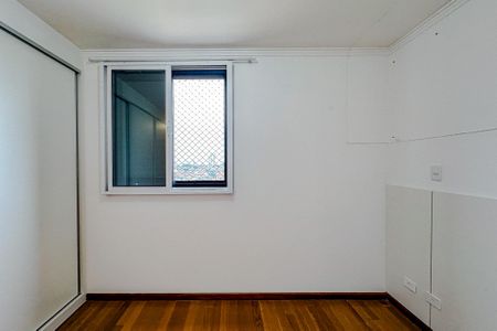Apartamento à venda com 82m², 3 quartos e 2 vagasSuíte