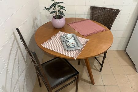 Cozinha de kitnet/studio para alugar com 1 quarto, 53m² em Aparecida, Santos