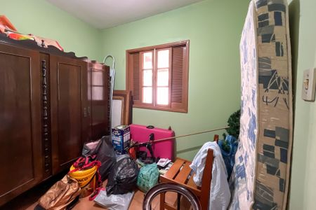 Casa à venda com 250m², 4 quartos e 5 vagas Casa à venda com 250m², 4 quartos e 5 vagasQuarto de Serviço