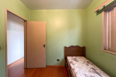 Casa à venda com 250m², 4 quartos e 5 vagas Casa à venda com 250m², 4 quartos e 5 vagasQuarto 2