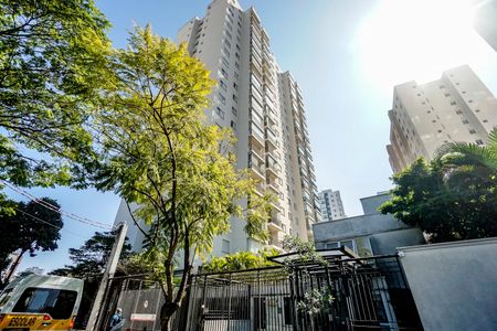 Apartamento à venda com 69m², 2 quartos e 1 vagaFachada