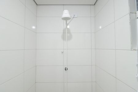 Apartamento para alugar com 68m², 2 quartos e sem vaga Apartamento para alugar com 68m², 2 quartos e sem vagaBanheiro da Suíte