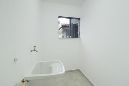 Apartamento para alugar com 68m², 2 quartos e sem vaga Apartamento para alugar com 68m², 2 quartos e sem vagaÁrea de Serviço