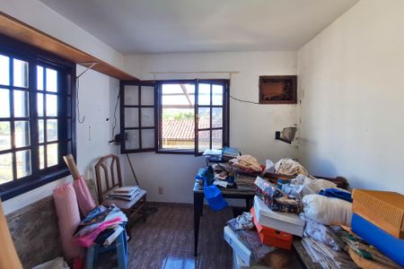 Casa à venda com 180m², 4 quartos e 2 vagas Casa à venda com 180m², 4 quartos e 2 vagasQuarto anexo