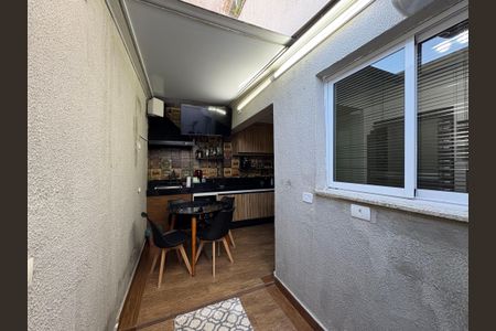 Apartamento à venda com 63m², 2 quartos e 2 vagas Apartamento à venda com 63m², 2 quartos e 2 vagasÁrea gourmet