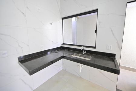 Casa para alugar com 150m², 2 quartos e 2 vagas Casa para alugar com 150m², 2 quartos e 2 vagasCozinha