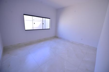Casa para alugar com 150m², 2 quartos e 2 vagas Casa para alugar com 150m², 2 quartos e 2 vagasQuarto 2
