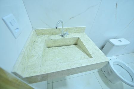 Casa para alugar com 150m², 2 quartos e 2 vagas Casa para alugar com 150m², 2 quartos e 2 vagasBanheiro