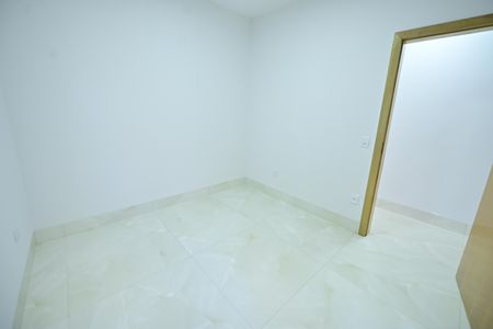 Casa para alugar com 150m², 2 quartos e 2 vagas Casa para alugar com 150m², 2 quartos e 2 vagasQuarto 1
