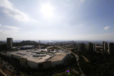 Apartamento à venda com 199m², 3 quartos e 4 vagasVista da Área comum