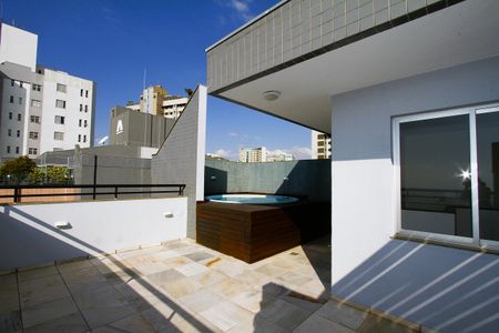 Apartamento à venda com 199m², 3 quartos e 4 vagasCobertura