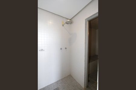 Apartamento à venda com 199m², 3 quartos e 4 vagasDucha