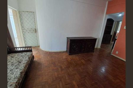 Apartamento à venda com 108m², 2 quartos e 1 vaga