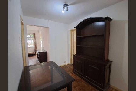 Apartamento à venda com 108m², 2 quartos e 1 vaga