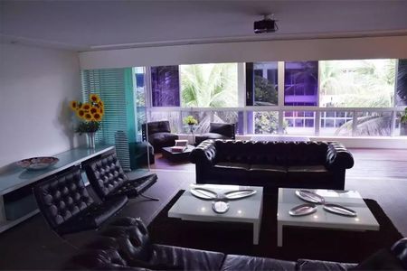 Apartamento à venda com 4 quartos, 492m² em Barra da Tijuca, Rio de Janeiro