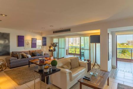 Apartamento à venda com 478m², 5 quartos e 3 vagas