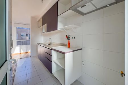 Apartamento para alugar com 65m², 2 quartos e 2 vagas Apartamento para alugar com 65m², 2 quartos e 2 vagasCozinha