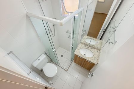 Apartamento para alugar com 65m², 2 quartos e 2 vagas Apartamento para alugar com 65m², 2 quartos e 2 vagasBanheiro da Suíte