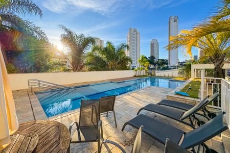 Apartamento para alugar com 65m², 2 quartos e 2 vagas Apartamento para alugar com 65m², 2 quartos e 2 vagasPiscina