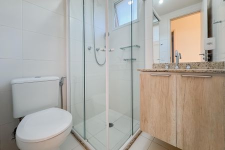 Apartamento para alugar com 65m², 2 quartos e 2 vagas Apartamento para alugar com 65m², 2 quartos e 2 vagasBanheiro