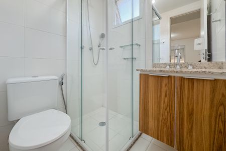 Apartamento para alugar com 65m², 2 quartos e 2 vagas Apartamento para alugar com 65m², 2 quartos e 2 vagasBanheiro da Suíte