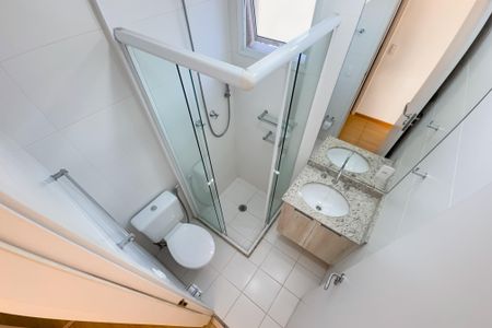 Apartamento para alugar com 65m², 2 quartos e 2 vagas Apartamento para alugar com 65m², 2 quartos e 2 vagasBanheiro