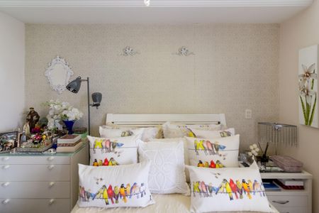 Apartamento à venda com 325m², 4 quartos e 5 vagas Apartamento à venda com 325m², 4 quartos e 5 vagasSuíte 1