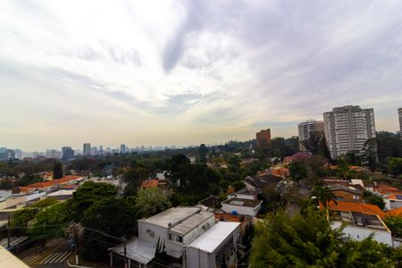 Apartamento à venda com 325m², 4 quartos e 5 vagas Apartamento à venda com 325m², 4 quartos e 5 vagasCobertura Área Externa vista