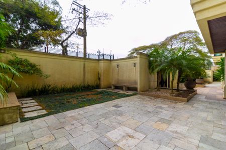 Apartamento à venda com 325m², 4 quartos e 5 vagas Apartamento à venda com 325m², 4 quartos e 5 vagasÁrea comum