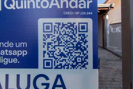 Casa à venda com 284m², 3 quartos e 4 vagas Casa à venda com 284m², 3 quartos e 4 vagasPlaca