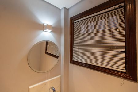 Casa à venda com 284m², 3 quartos e 4 vagas Casa à venda com 284m², 3 quartos e 4 vagasLavabo da Cobertura