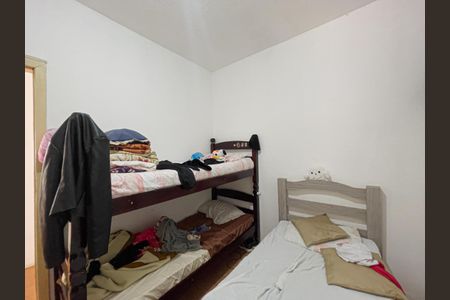 Casa à venda com 200m², 4 quartos e 2 vagas Casa à venda com 200m², 4 quartos e 2 vagasCasa 2 - Quarto 2