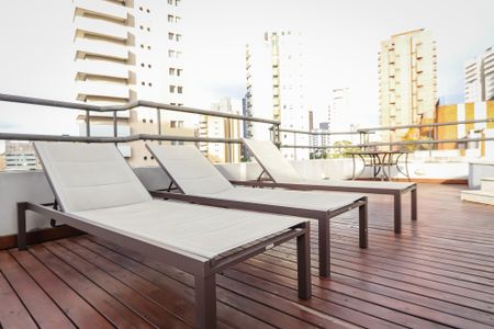 Apartamento à venda com 480m², 4 quartos e 4 vagas Apartamento à venda com 480m², 4 quartos e 4 vagasPiscina