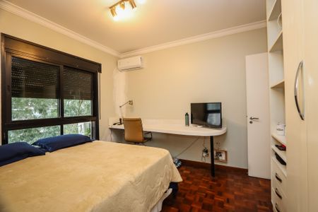 Apartamento à venda com 480m², 4 quartos e 4 vagas Apartamento à venda com 480m², 4 quartos e 4 vagasSuite 3