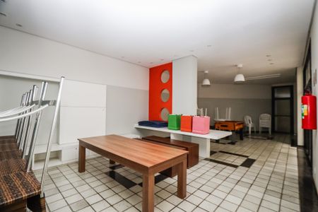 Apartamento à venda com 480m², 4 quartos e 4 vagas Apartamento à venda com 480m², 4 quartos e 4 vagasÁrea comum - Salão de festas
