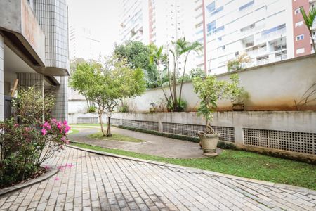 Apartamento à venda com 480m², 4 quartos e 4 vagas Apartamento à venda com 480m², 4 quartos e 4 vagasÁrea comum