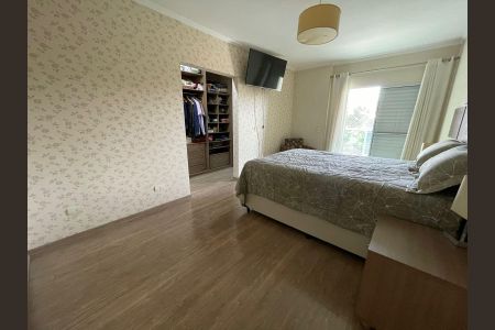 Casa à venda com 233m², 3 quartos e 7 vagas Casa à venda com 233m², 3 quartos e 7 vagasSuíte 1