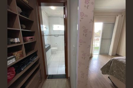 Casa à venda com 233m², 3 quartos e 7 vagas Casa à venda com 233m², 3 quartos e 7 vagasSuíte 1