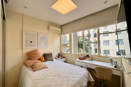 Apartamento à venda com 107m², 3 quartos e 1 vaga Apartamento à venda com 107m², 3 quartos e 1 vagaQuarto 1