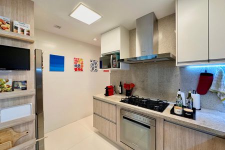Apartamento à venda com 107m², 3 quartos e 1 vaga Apartamento à venda com 107m², 3 quartos e 1 vagaCozinha