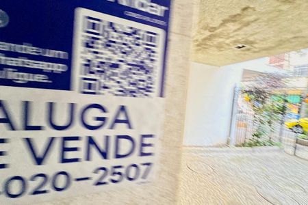 Apartamento à venda com 107m², 3 quartos e 1 vaga Apartamento à venda com 107m², 3 quartos e 1 vagaPlaquinha instalada